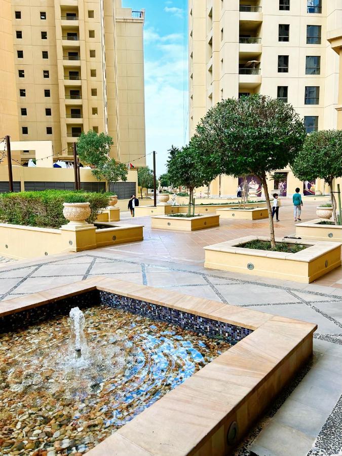 דובאי Jewellery Homes In Amwaj 4 With Direct Beach Access מראה חיצוני תמונה